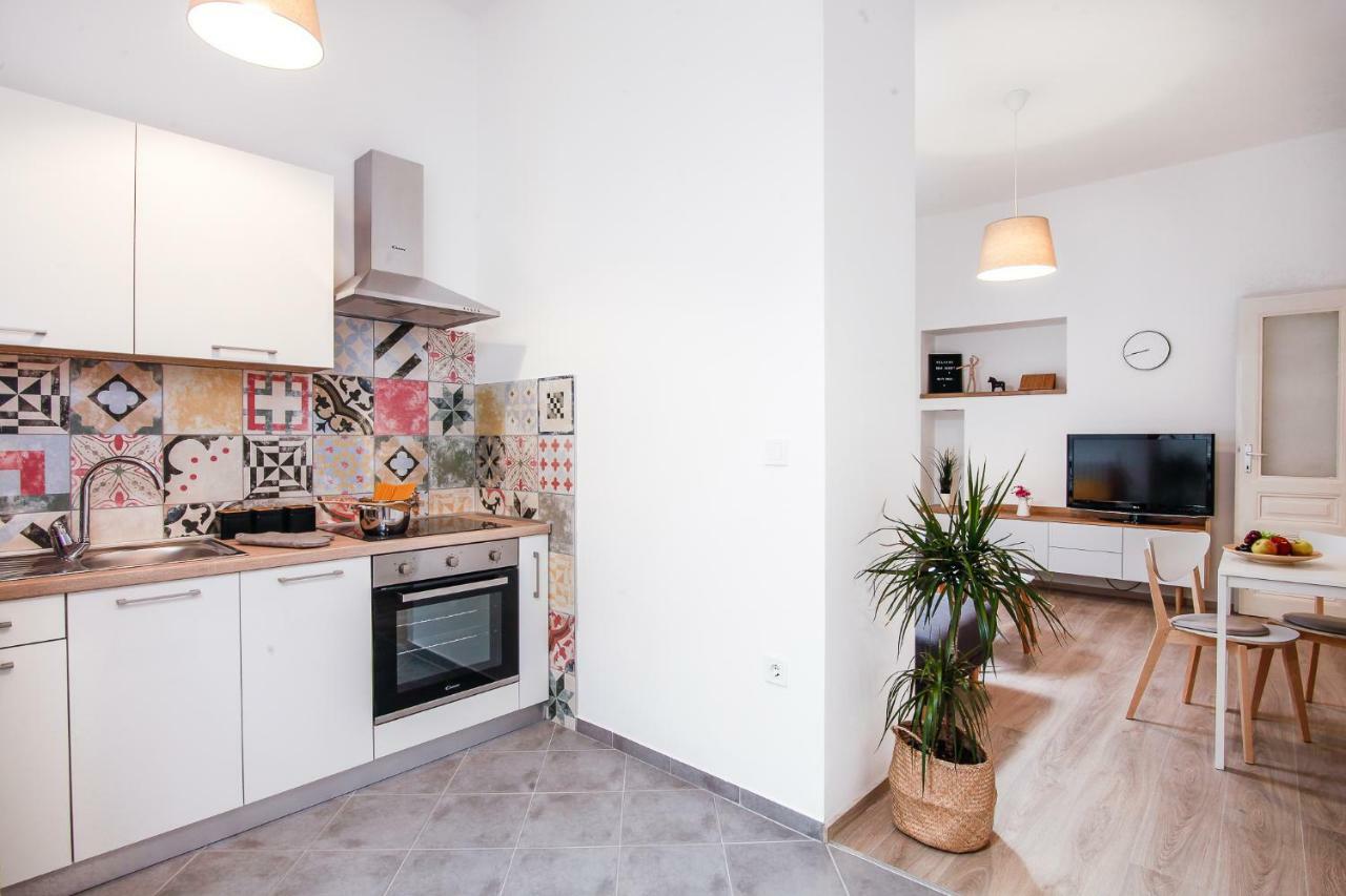 Apartman Kensi*** Pula